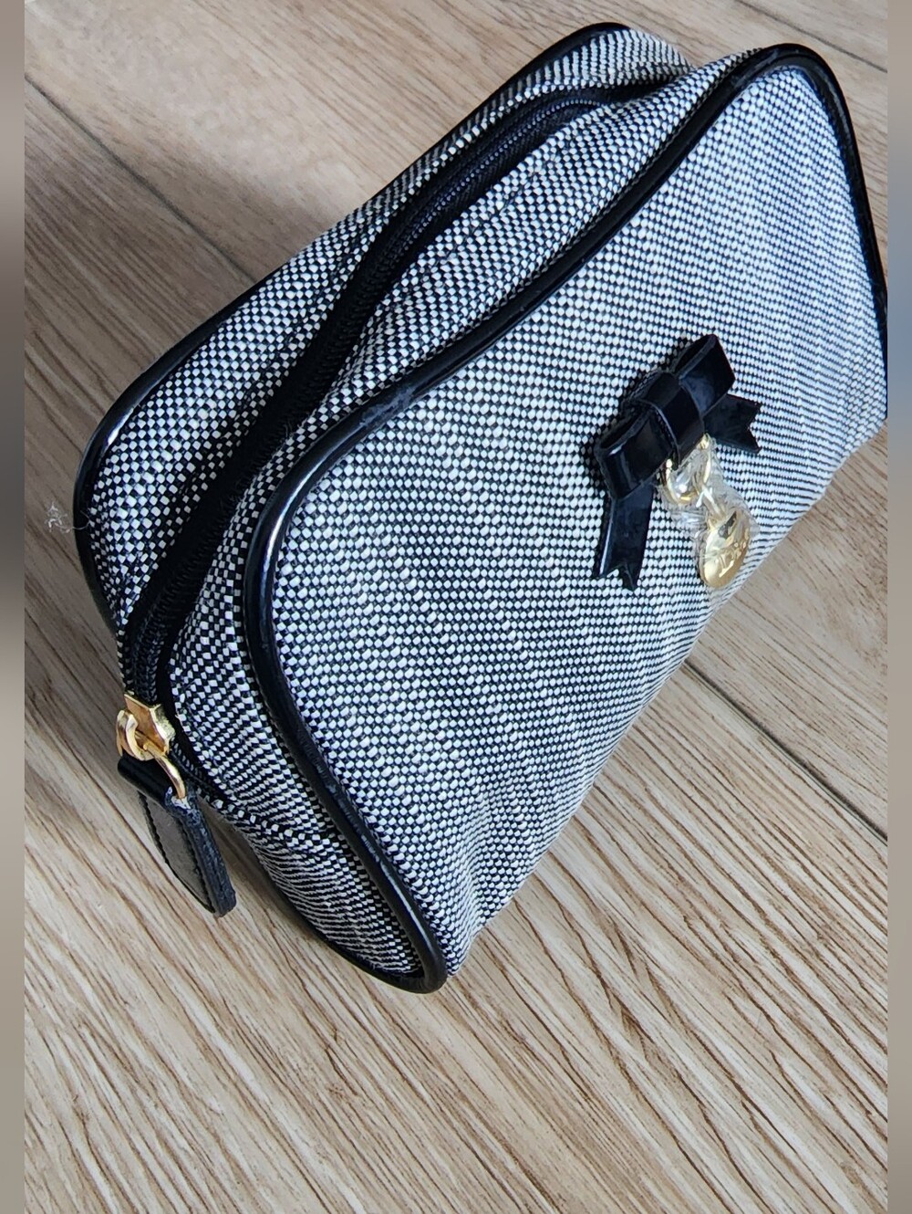 New Dior Black/white Mini Cosmetic Bag/ Coin Purse + 2 Samples Gift - Picture 4 of 6